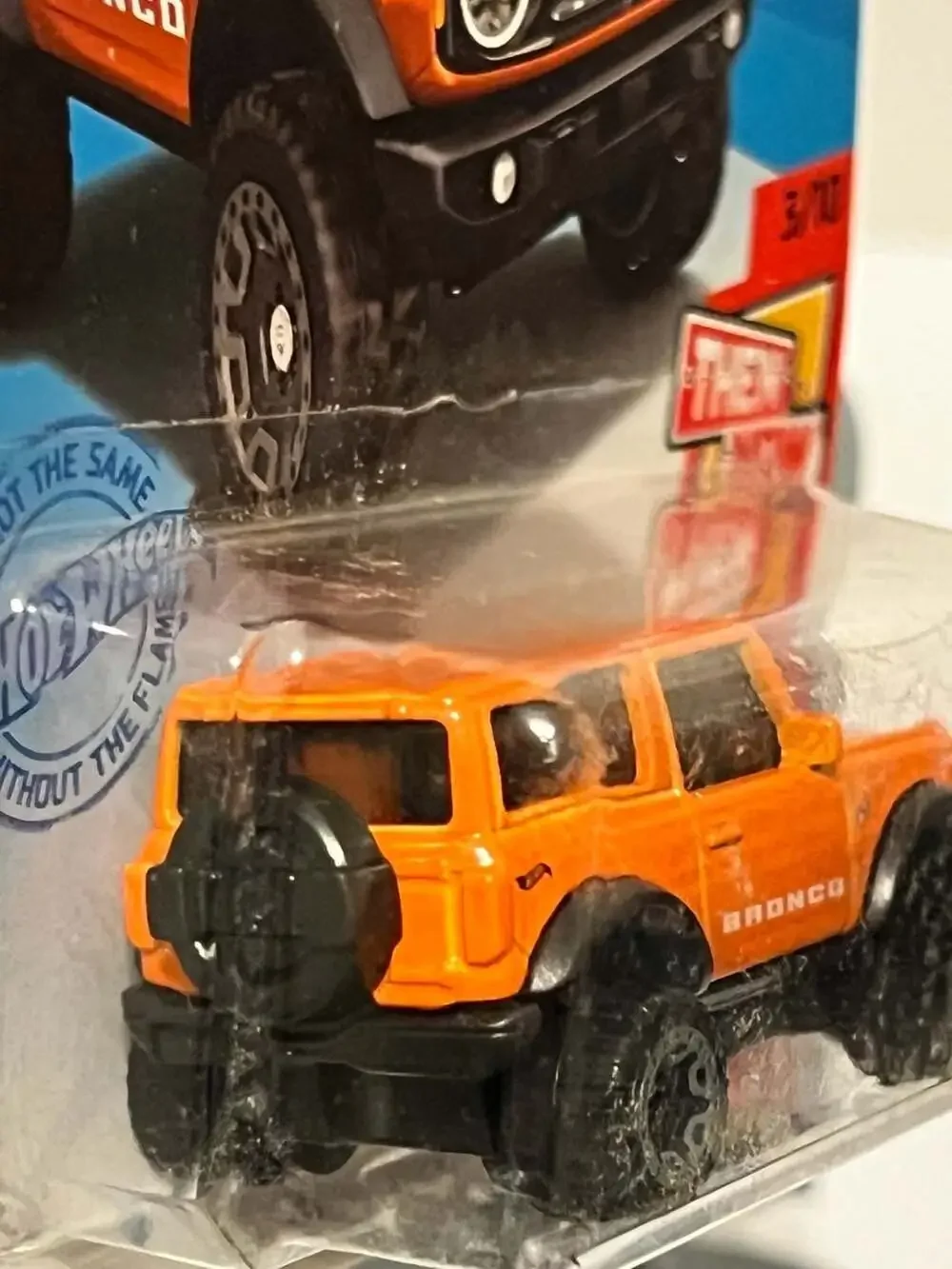 💥Hot Wheels '21 Ford Bronco Orange Then and Now 3/10 Diecast Car